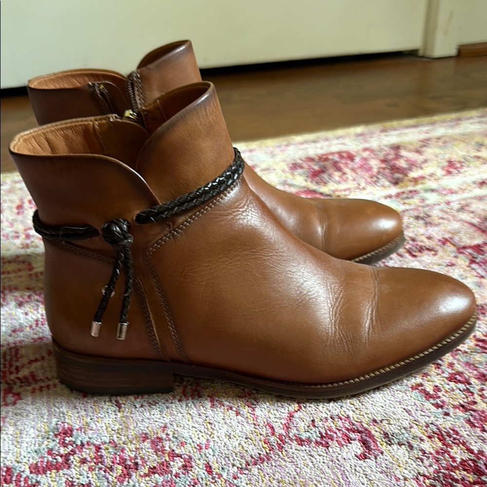 PIKOLINOS Brown Ankle Boots with Decorative Strap
